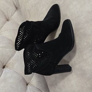 Diane Von Furstenberg Black Suede Heeled Ankle Boots, Size 5